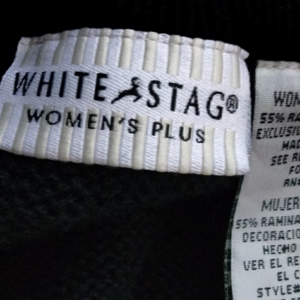 "White Stag" woman's Christmas 🎄 vest - Picture 5 of 7
